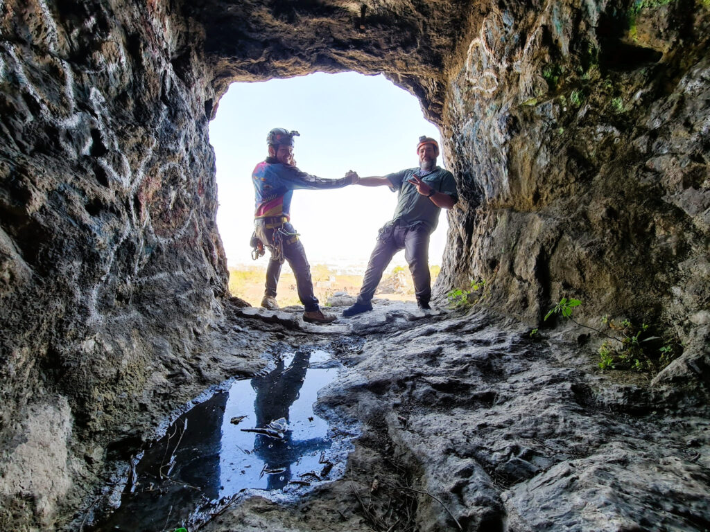 Mina abandonada dentro de la ciudad